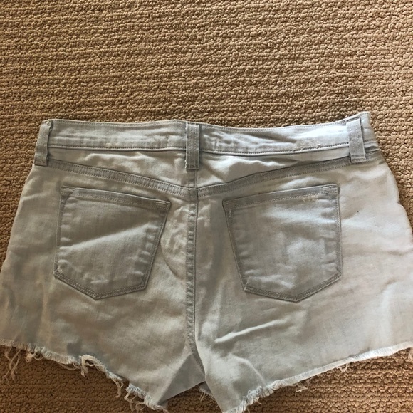 J brand very light blue shorts - Picture 6 of 9